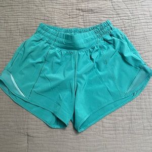 Lululemon Hotty hot short